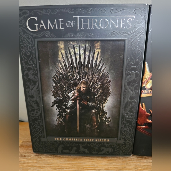 GAME OF THRONES DVD Box Sets Seasons 1 through 5 - Picture 2 of 8